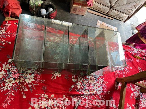 গ্লাস ফ্রেম